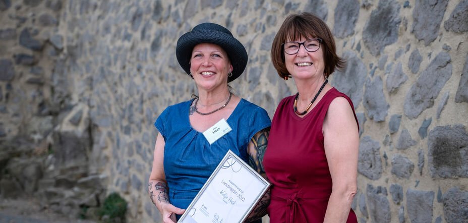 Preisverleihung zur LandHeldin 2022 des Netzwerkes LandHessinnen ­und des HMUKLV