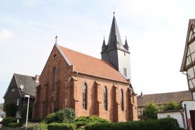 Arnsbach_Kirche.JPG
