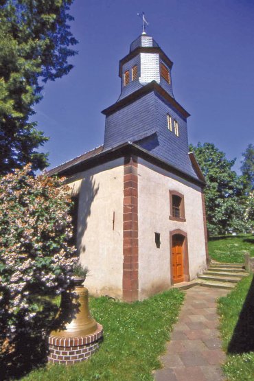 Lendorf Kirchenglocke.jpg